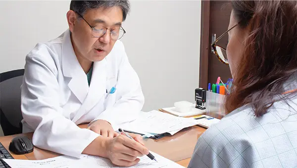 ②カウンセリング・診察